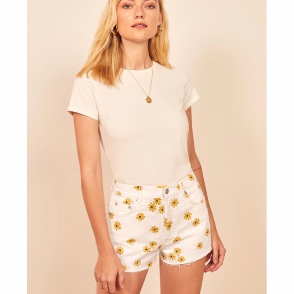 Reformation Daisy shorts